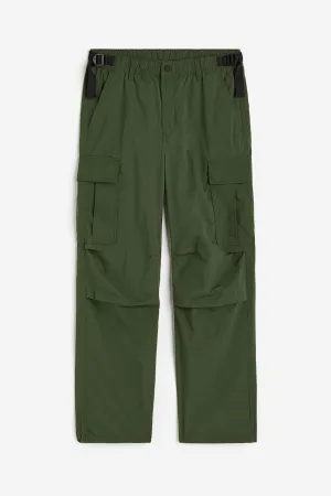 H&M Relaxed Fit Cargo Pants, dark green