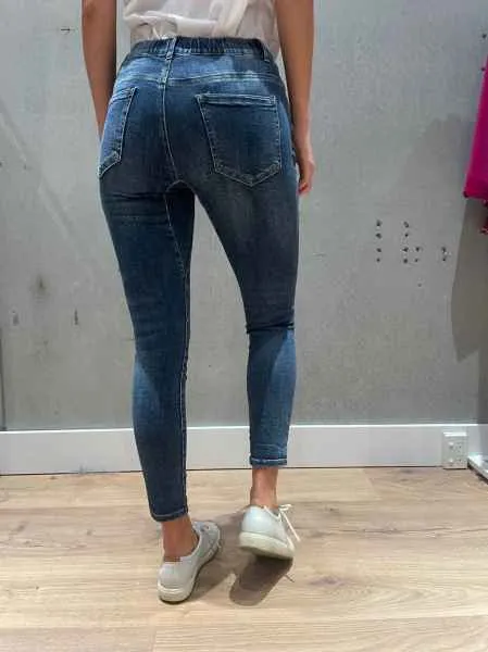 Italian Star Emma Dark Wash Jean